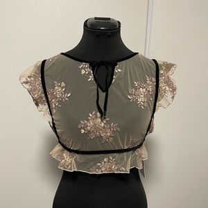 For love & lemons- vintage style cropped lace vest